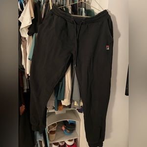 Women’s Fila joggers!